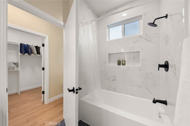 1081 Loma Avenue, Long Beach, CA 90804