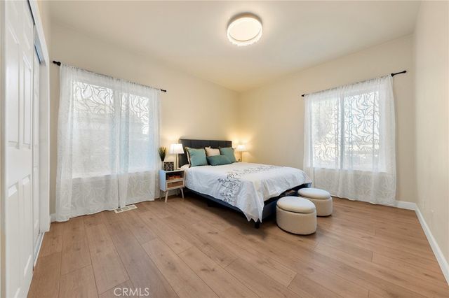 1081 Loma Avenue, Long Beach, CA 90804
