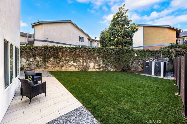 1081 Loma Avenue, Long Beach, CA 90804