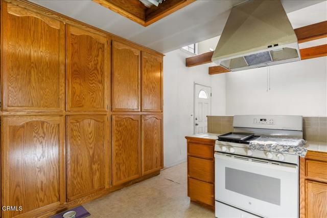 30040 Jamaica Dunes Drive, Tehachapi, CA 93561