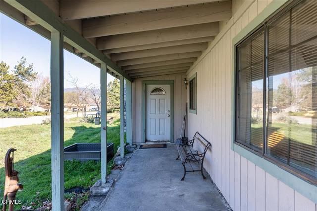 30040 Jamaica Dunes Drive, Tehachapi, CA 93561