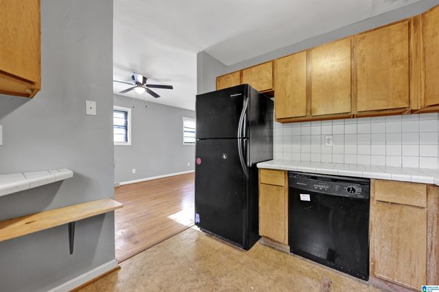 600 BARCLAY LANE, Birmingham, AL 35206