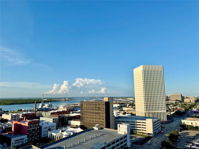 2102 Mechanic Street 205, Galveston, TX 77550