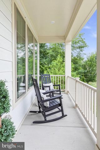 2940 COUNTY HOUSE DR, Fairfax, VA 22031