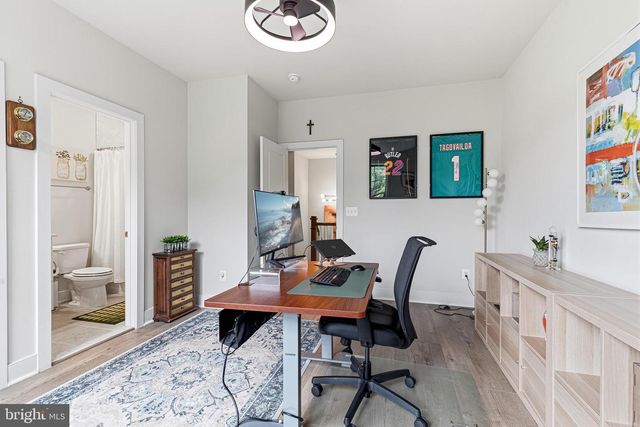 2940 COUNTY HOUSE DR, Fairfax, VA 22031