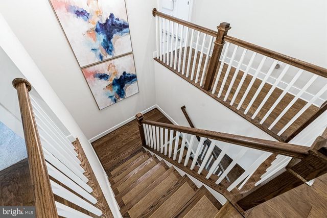 2940 COUNTY HOUSE DR, Fairfax, VA 22031