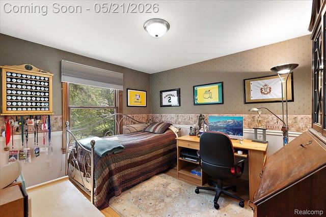 33891 Yorkridge Street, Farmington Hills, MI 48331
