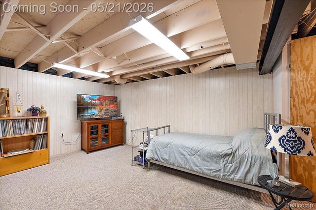 33891 Yorkridge Street, Farmington Hills, MI 48331