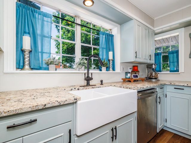 201 N Blanco, Coleman, TX 76834