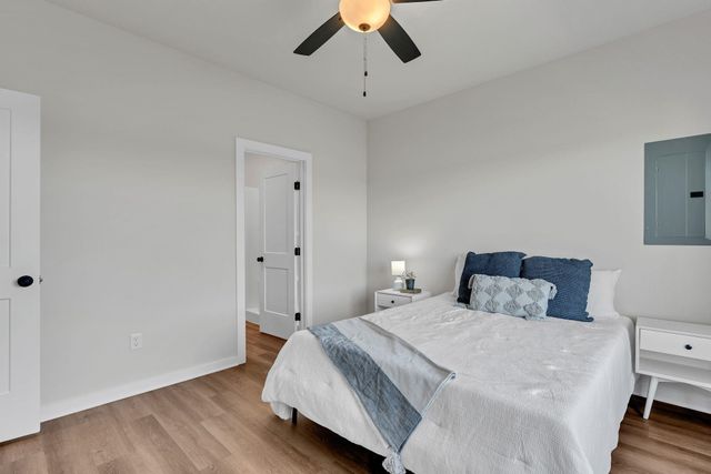 112 N Gowen St, Goddard, KS 67052
