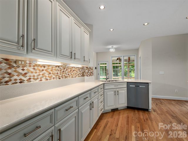 48 Smokemont Drive, Arden, NC 28704