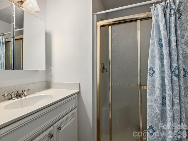48 Smokemont Drive, Arden, NC 28704