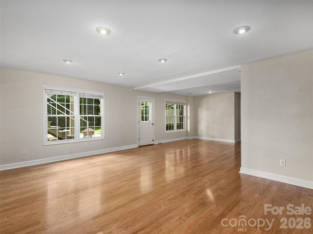 48 Smokemont Drive, Arden, NC 28704