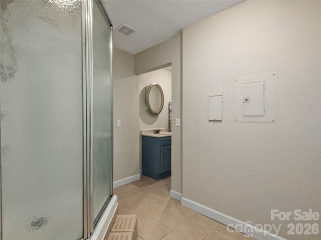 48 Smokemont Drive, Arden, NC 28704