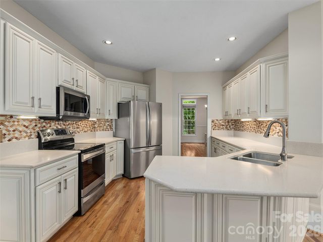 48 Smokemont Drive, Arden, NC 28704