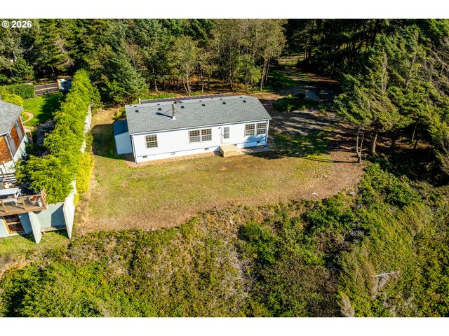 2370 CAPE MEARES Loop, Tillamook, OR 97141