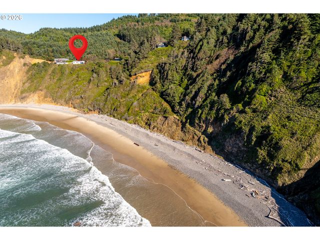 2370 CAPE MEARES Loop, Tillamook, OR 97141