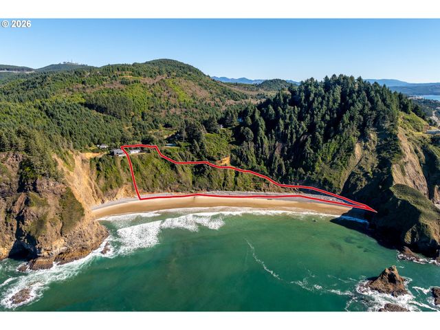 2370 CAPE MEARES Loop, Tillamook, OR 97141