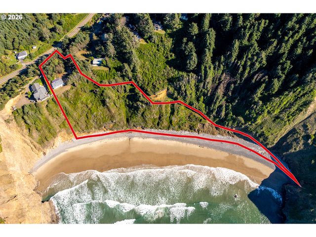 2370 CAPE MEARES Loop, Tillamook, OR 97141