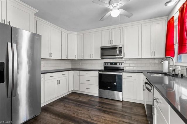 1229 Guilford College Road, Jamestown, NC 27282