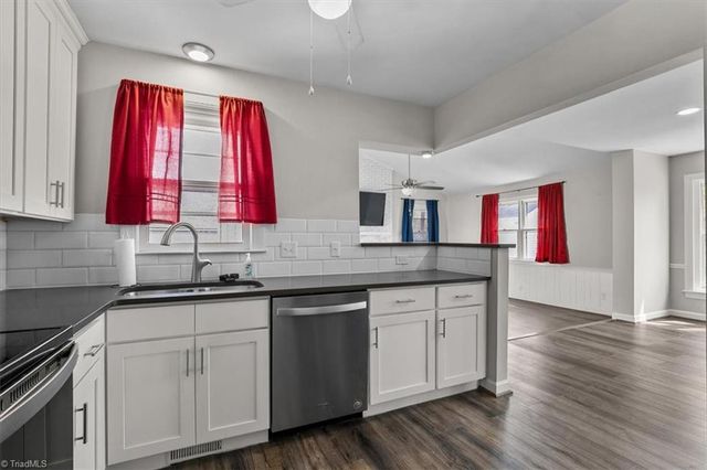 1229 Guilford College Road, Jamestown, NC 27282