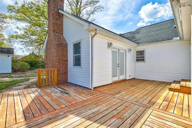 1229 Guilford College Road, Jamestown, NC 27282