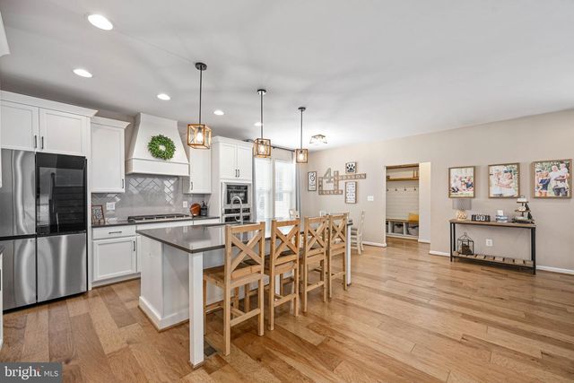 568 COASTAL AVE, Stafford, VA 22554