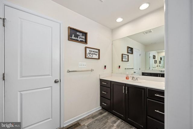 568 COASTAL AVE, Stafford, VA 22554