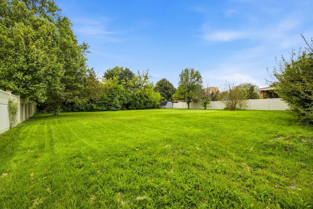 1333 W Sable Drive, Addison, IL 60101