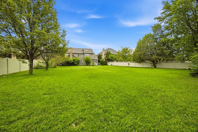 1333 W Sable Drive, Addison, IL 60101