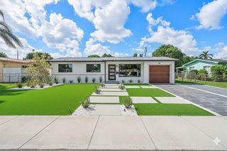 7792 W 14th Ct, Hialeah, FL 33014