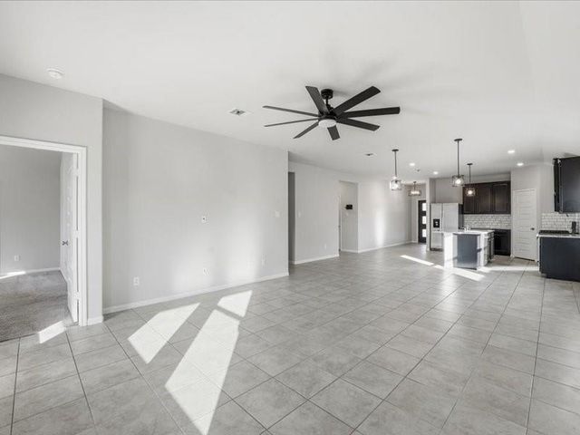 10105 Waterwall Lane, Texas City, TX 77591