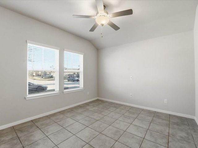 10105 Waterwall Lane, Texas City, TX 77591