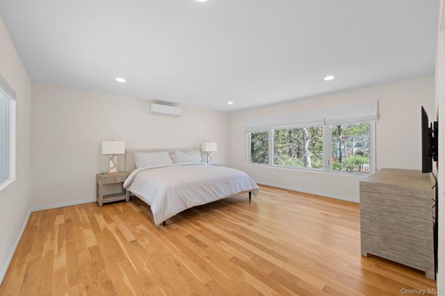 35 Ely Brook Road, East Hampton, NY 11937