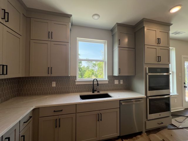 4154 Dream Beetle Loop, Rockvale, TN 37153