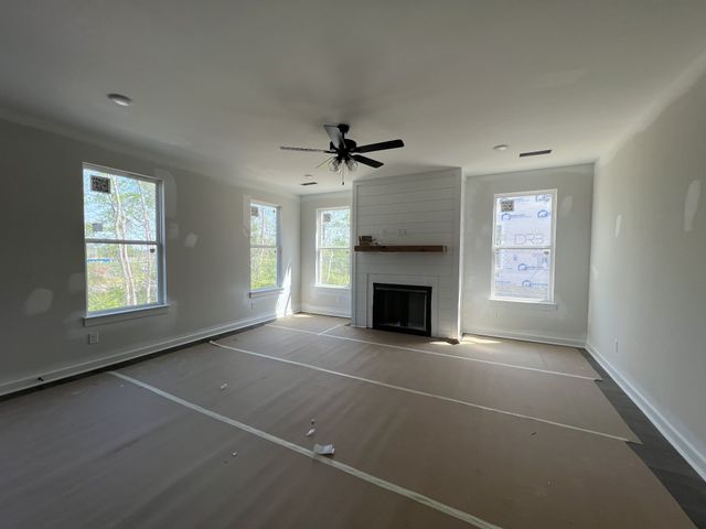 4154 Dream Beetle Loop, Rockvale, TN 37153