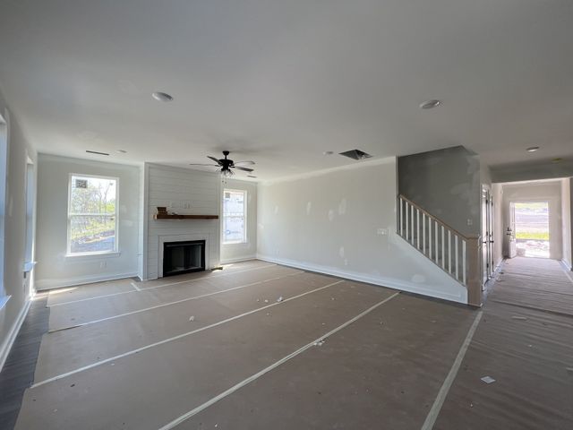 4154 Dream Beetle Loop, Rockvale, TN 37153