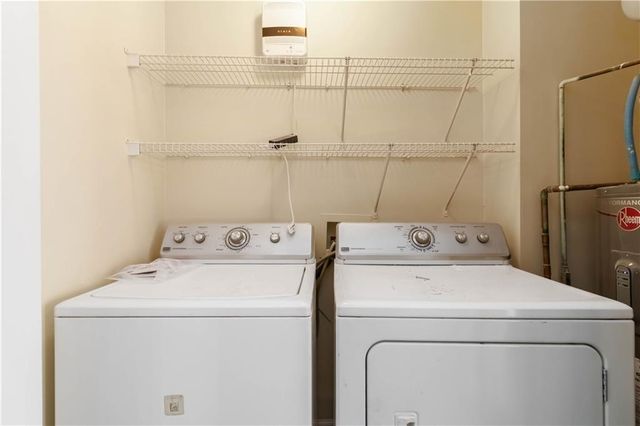 221 Rosewood NW Way, Atlanta, GA 30311