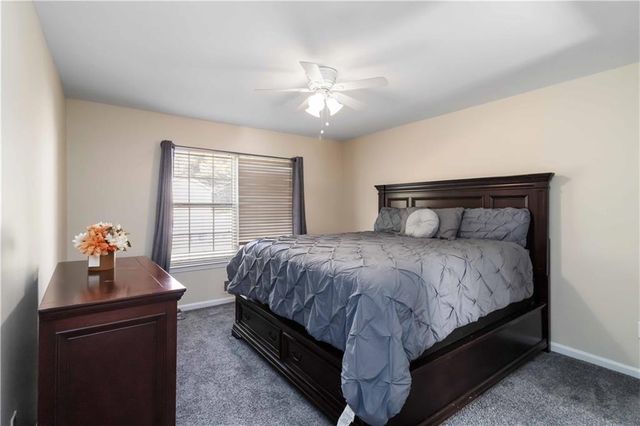 221 Rosewood NW Way, Atlanta, GA 30311