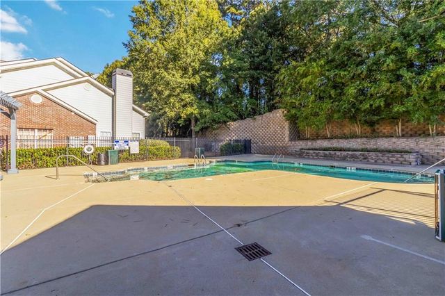 221 Rosewood NW Way, Atlanta, GA 30311