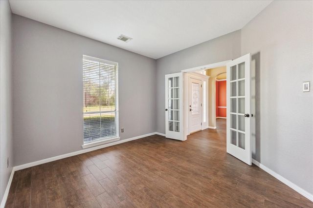 2507 Lansing Circle, Pearland, TX 77584