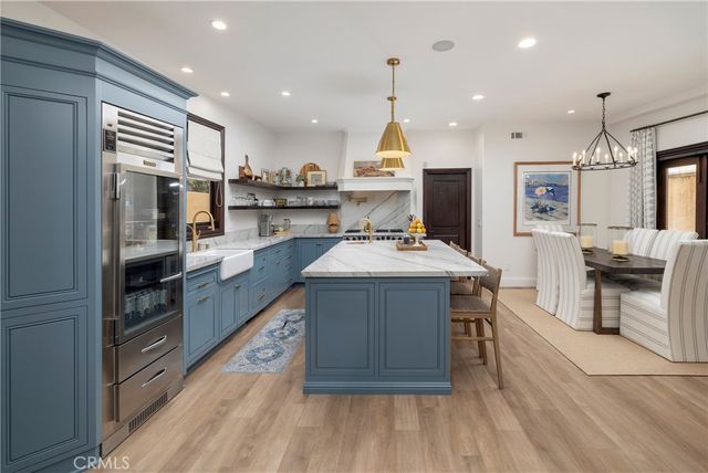 111 Via Koron, Newport Beach, CA 92663