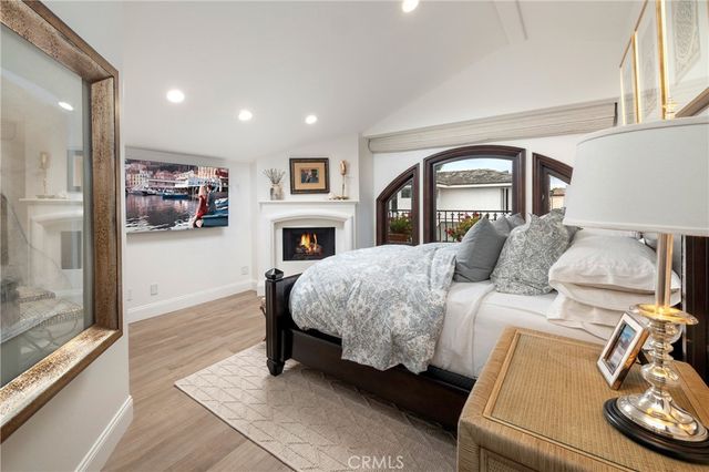 111 Via Koron, Newport Beach, CA 92663