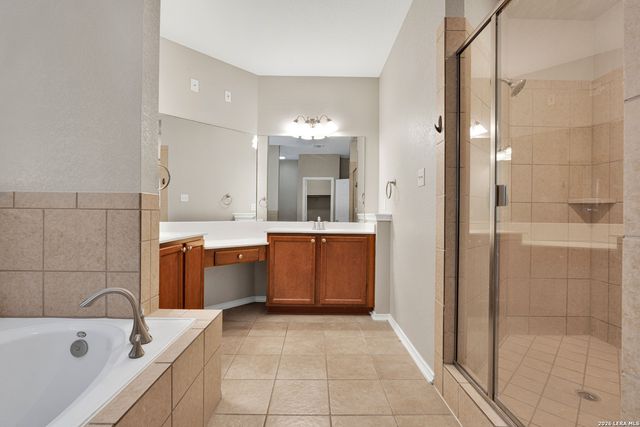 5626 Cross Pond, San Antonio, TX 78249