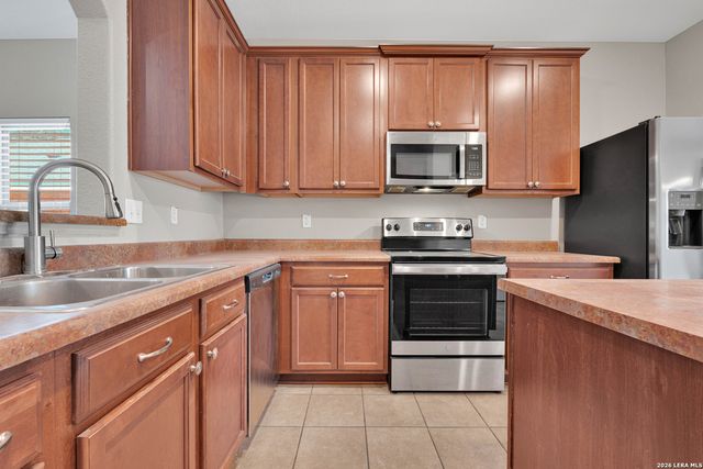 5626 Cross Pond, San Antonio, TX 78249