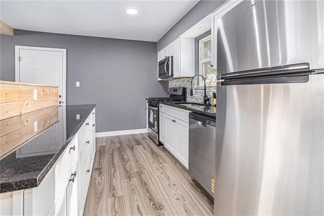 716 N 61st Terrace, Kansas City, KS 66102