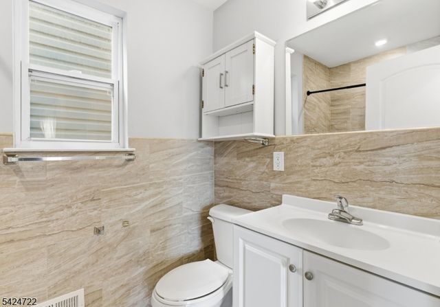 262 2Nd Ave, Newark City, NJ 07107
