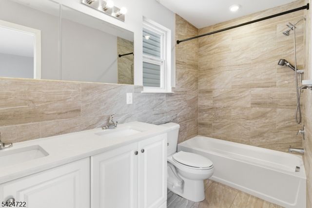 262 2Nd Ave, Newark City, NJ 07107