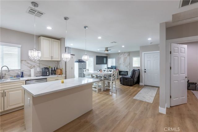 1344 Ximeno, Long Beach, CA 90804