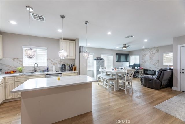 1344 Ximeno, Long Beach, CA 90804